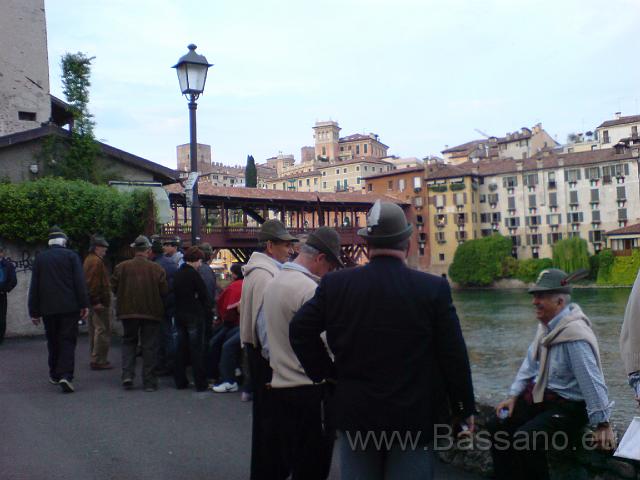 Adunata Alpini BAssano 2008 MK-140.JPG